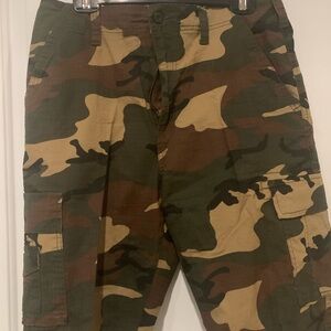 Beverly Hills Polo Club Camouflage Cargo Shorts